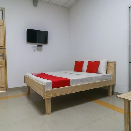 Darbi Hotel O Mg Mehak Garden מראה חיצוני תמונה