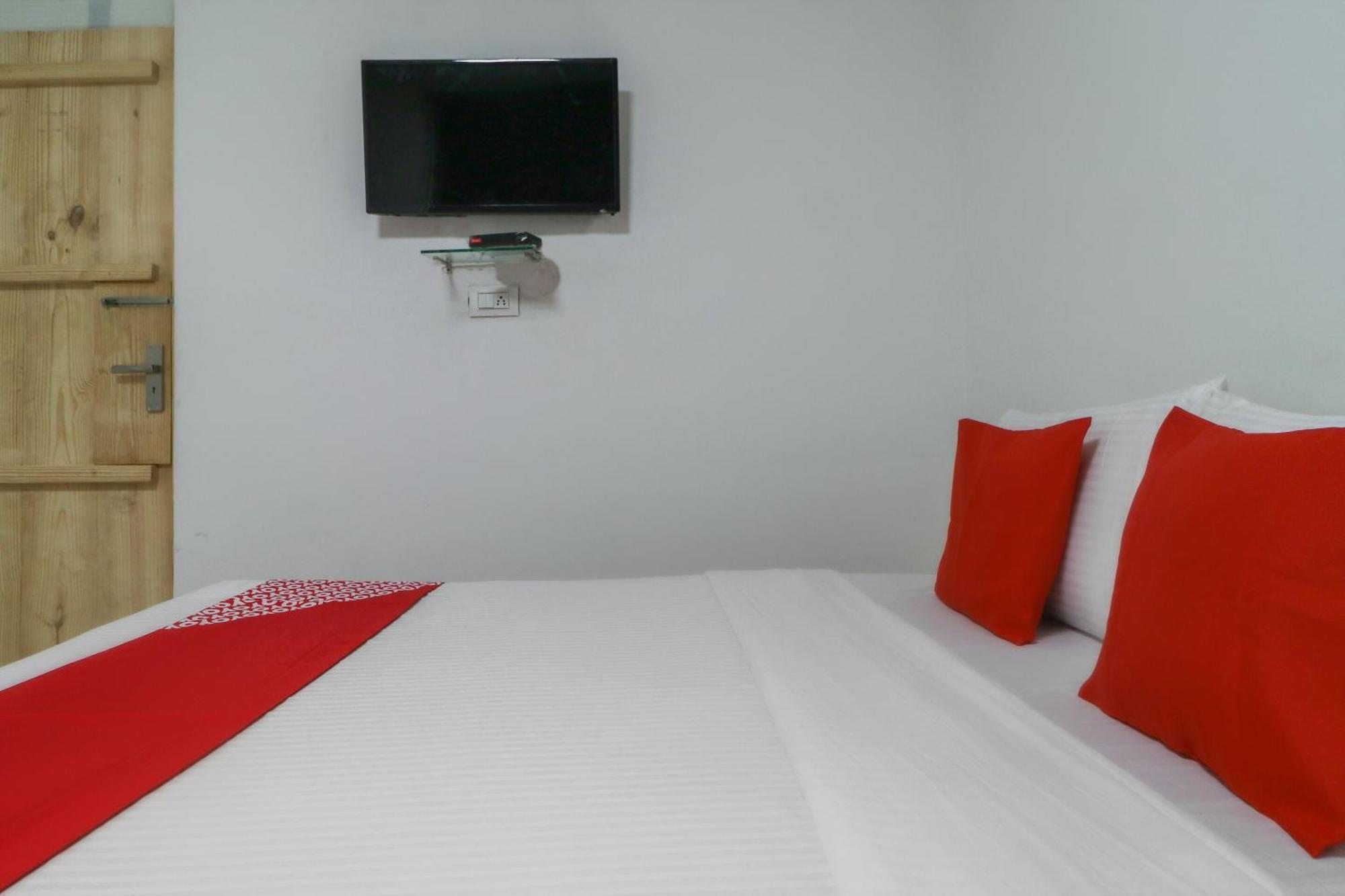 Darbi Hotel O Mg Mehak Garden מראה חיצוני תמונה